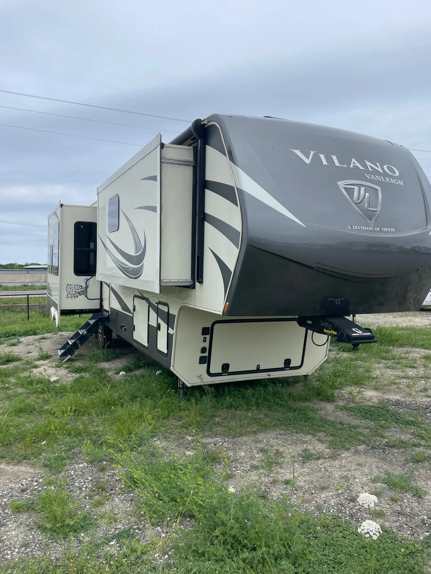 2020 Vanleigh Vilano Fifth Wheel