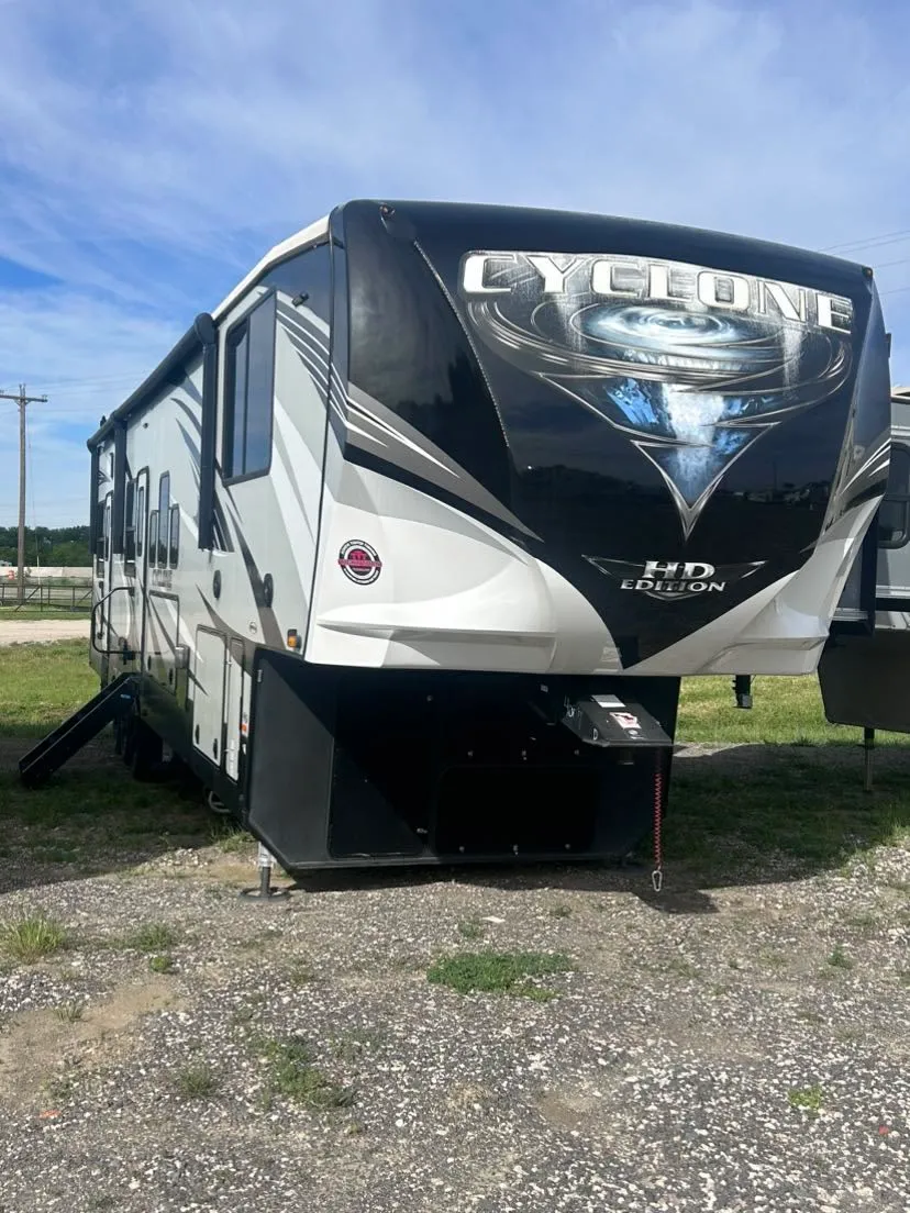 2021 Heartland Cyclone 4007 Toy Hauler